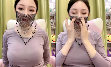 Model kereta tinggi dengan kaki panjang masuk ke laut! Walaupun wajah telah menjalani pembedahan plastik, ia kelihatan cukup bagus dan mempunyai rasa mewah Pakaian yoga terlalu langsing dan menonjolkan figura anda (2)