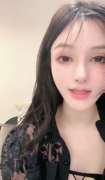 核彈！綠播女神~20小時~【香奈奈】超美網紅臉~狂擼到爆蛋~！ (6)