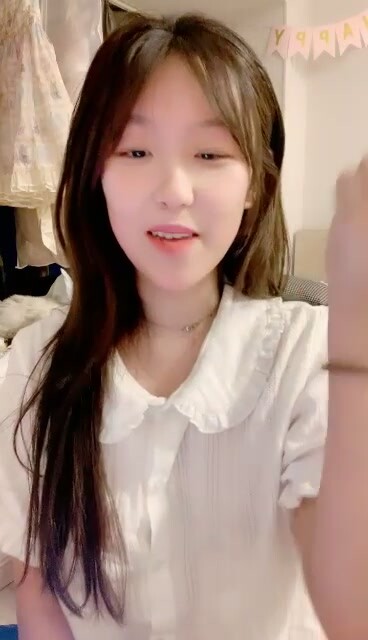 你的理想初戀女友！【喵蘿莉】童顏巨乳~可騷可甜~完美！~ (1)