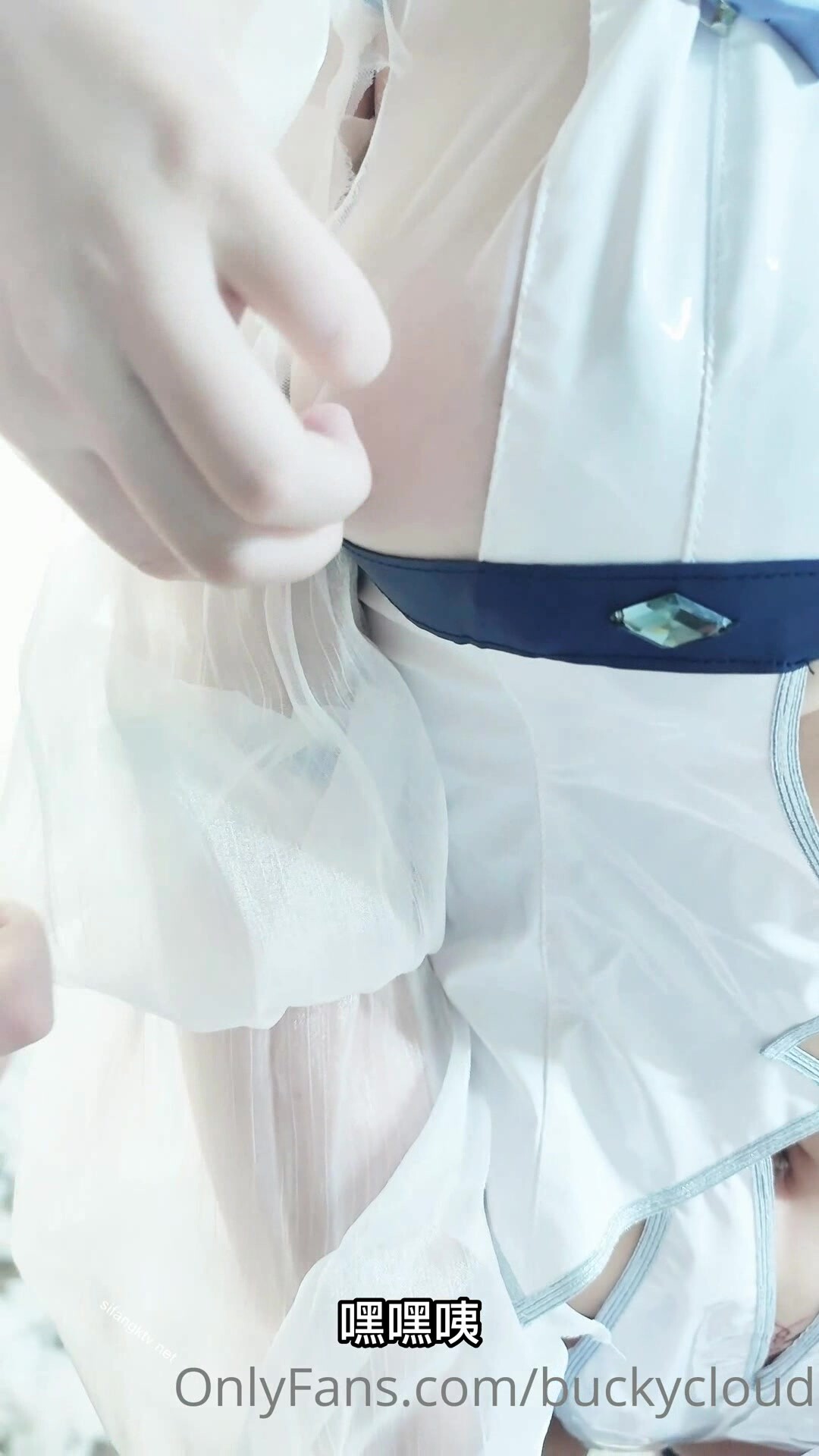 推特57萬粉網紅女神『一隻雲燒』最新OF訂閱私拍 童顏巨乳各式COS極度魅惑 高清 (1)