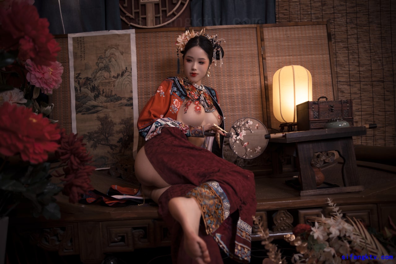 Super explosive Twitter goddess 『TiTi』latest internal private shoot_extreme jade princess cheongsam_exploding breasts close up_exposed point dew face(2)