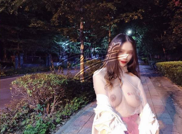 Twitter extreme long legs big milk NTR cuckold lewd wife control [Avalanche] the latest member benefits flow, a variety of public occasions reveal dating single male 4P collection (13)