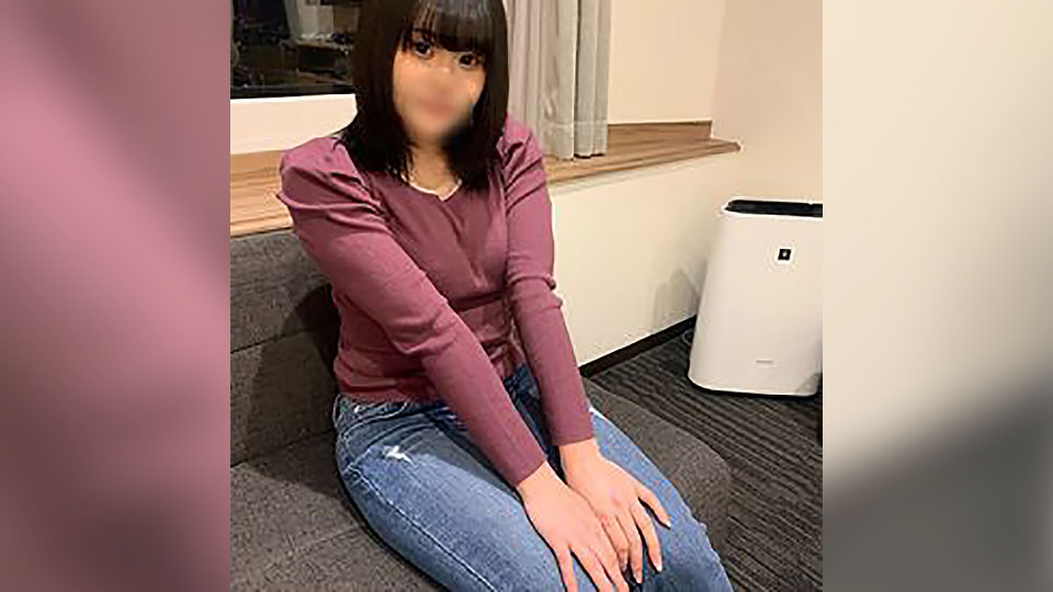 FC2-PPV-4280634 *500pts until 2/4* [Showing face] [Pornography, Nakadashi] The husband asked me to sleep with his wife because she is so cute and erotic, so I slept with her.