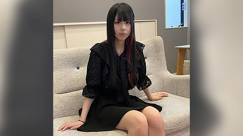 FC2-PPV-4235186 Seks cuckold Yuri-chan gadis concafe ♡ Dia melayan lelaki tua itu sebaik mungkin dengan tubuh halusnya ☆