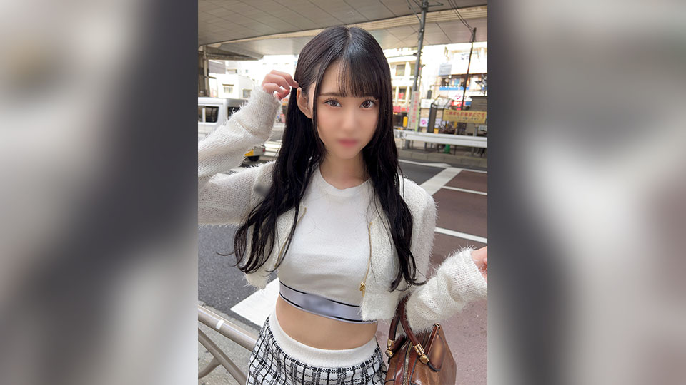 FC2-PPV-4361267 *首发数量有限* *仅限首发* ☆两人目光相遇，比赛结束☆里伽子，20 岁，太可爱的大学生，上了一个 app☆里伽子，20 岁，有着天使般的笑容，阴道连续射精，中二&面部射精。
