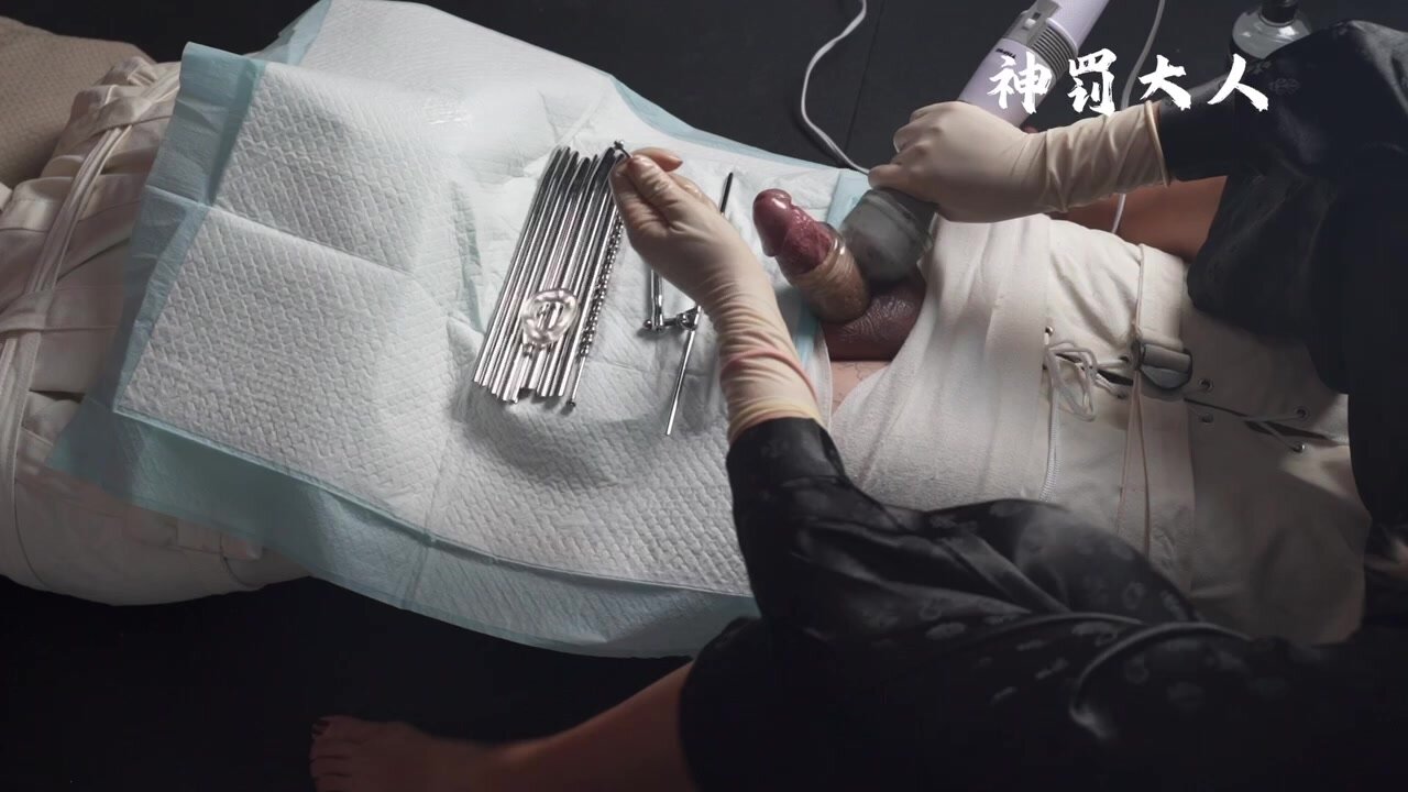 霸气女S@神罚大人调教榨汁男奴合集(13)