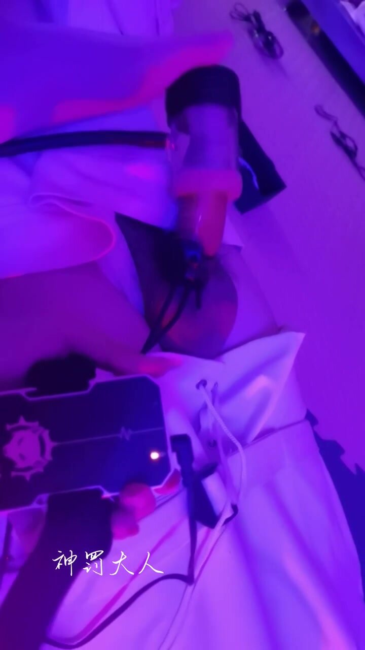 霸气女S@神罚大人调教榨汁男奴合集(3)