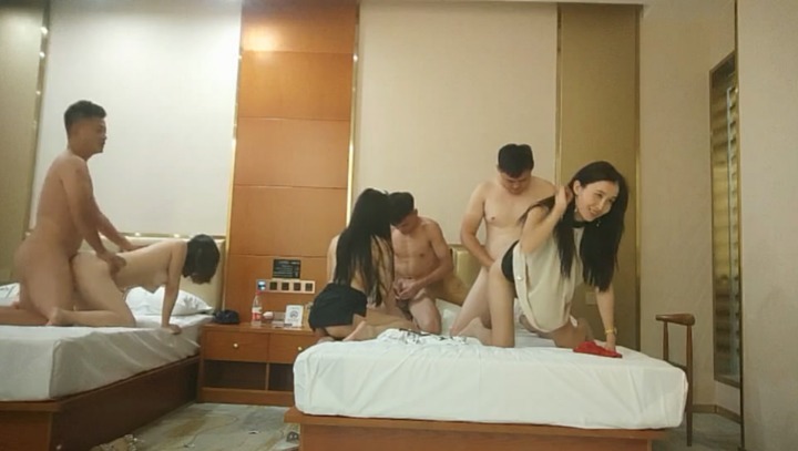 [Ultra-clear AI image quality enhancement] 2022.9.30, [Wife-swapping game], tonight there are three couples, the annual wife-swapping lewd feast, all good-looking, licking each other's breasts and touching each other's pussy, and the passion for swapping partners is unlimited