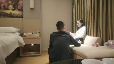 Ye Yexunhuan ผู้หญิงขายาว 170 ซม. นั่งบนตัวของเธอและสัมผัสเธอในทุกรูปแบบ
