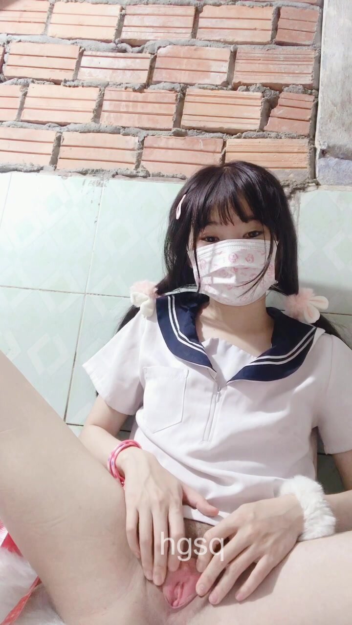 [Twitter][Lolita] [LepALuli2kVN@LepALuli2kVN] 10111LepALuli2kVN-Blue and white JK & red bow tie (1)