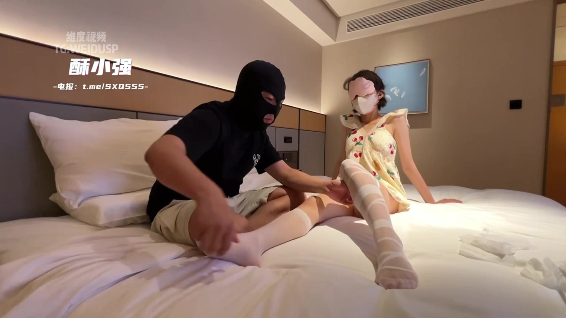 [Silk Foot Ecstasy] Twitter 280,000 peminat stoking sutera asal blogger footjob "Su Xiaoqiang" dibayar untuk penggambaran persendirian di luar talian secara eksklusif untuk model amatur footjob membelai dan menggoda [Episod Keempat] (4)