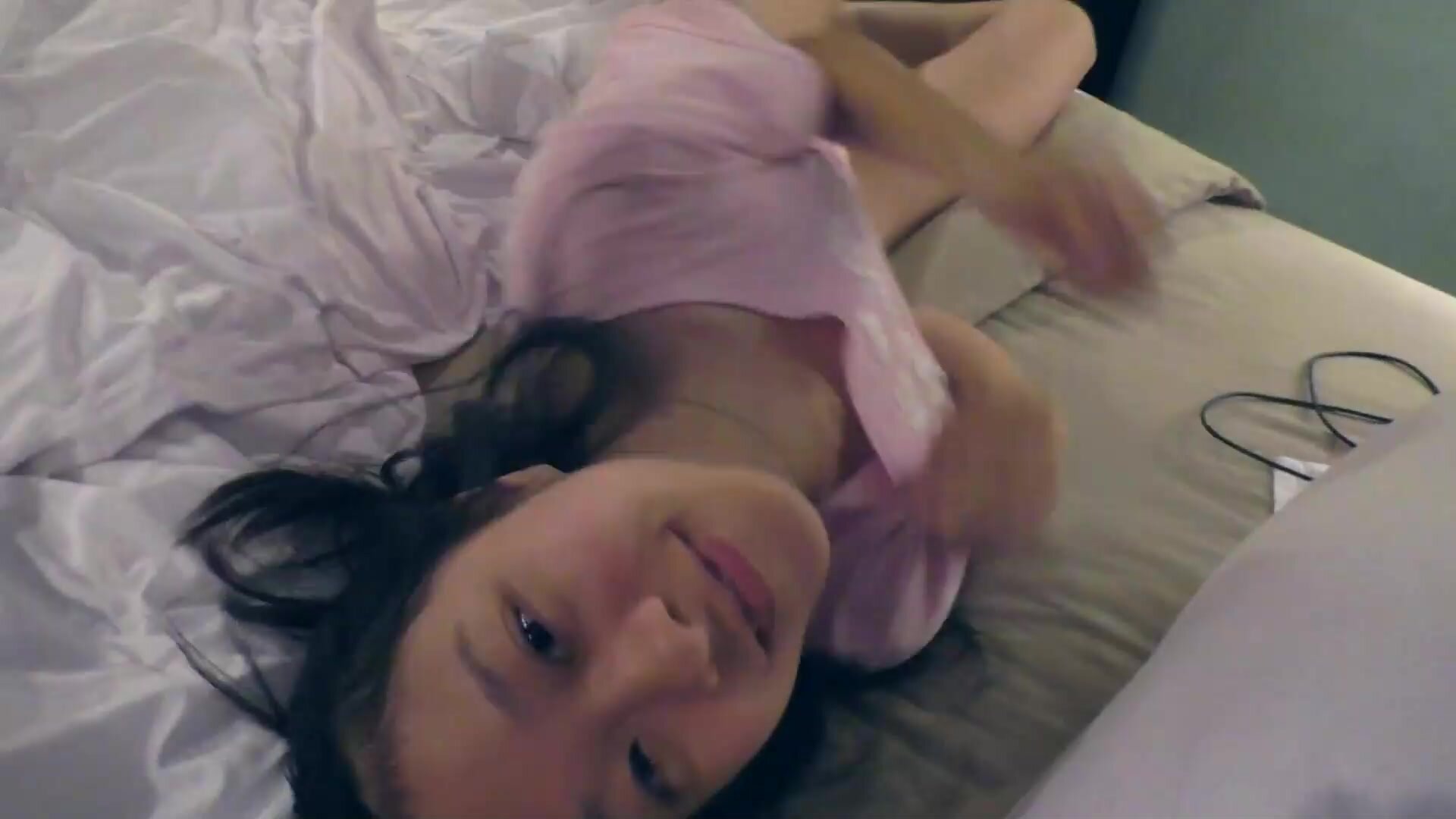 开阳女中外教事件，双马尾学生妹穿情趣女仆装被外教老师各种姿势调教爆操！ (3)