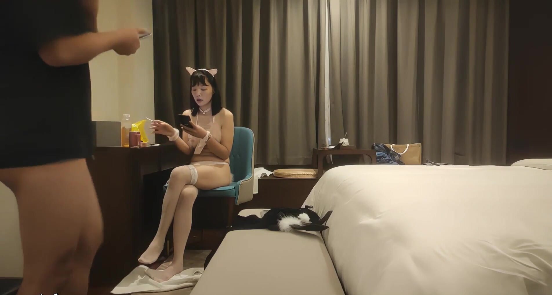 极品平面模特，很好身材，纯欲天花板女神，超清画质呈现，人气爆棚赚翻了
