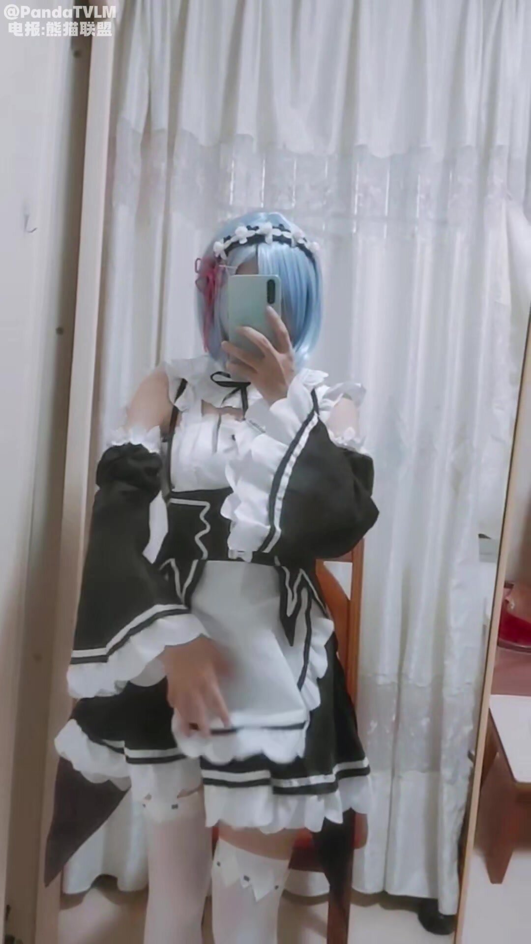 Gadis cosplay yang tidak manis dan memakai topeng mempunyai perasaan amatur yang kuat. Terdapat juga beberapa tempat erotik. Ia patut dilihat (4)