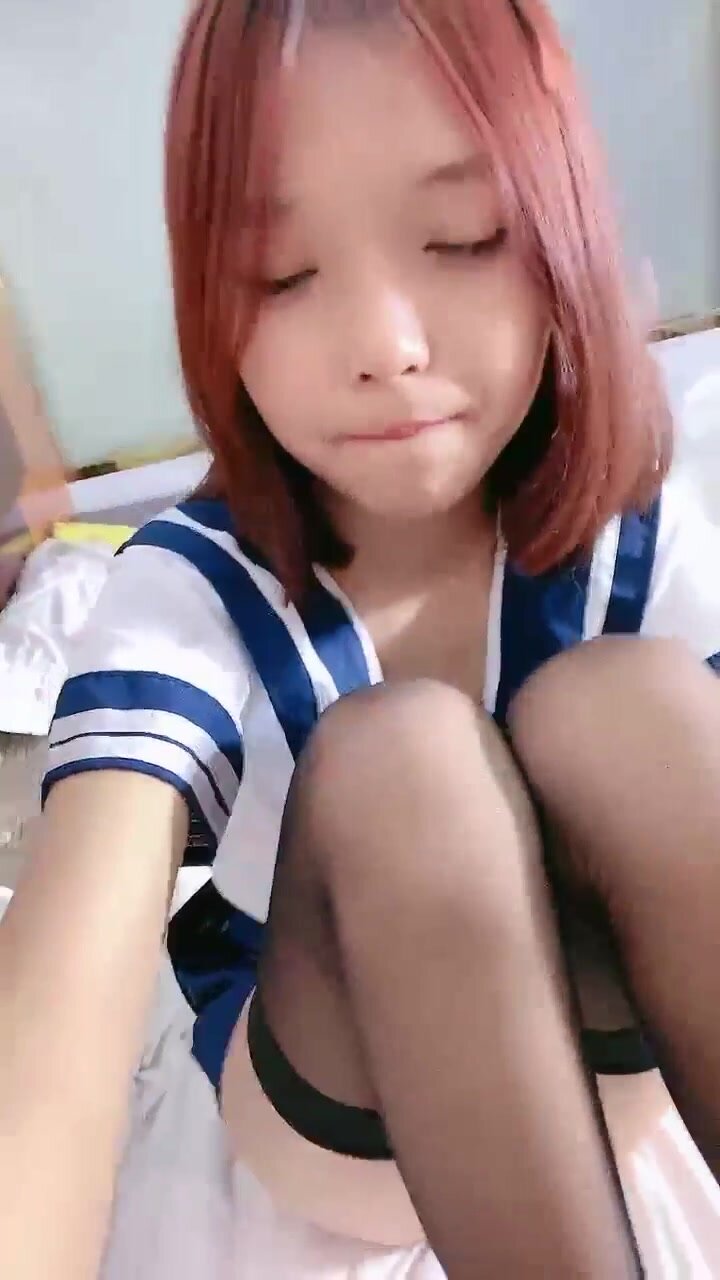 高顏值粉穴，陰毛稀疏年輕漂亮的反差女大，被無套爆操，叫聲淫盪 (7)